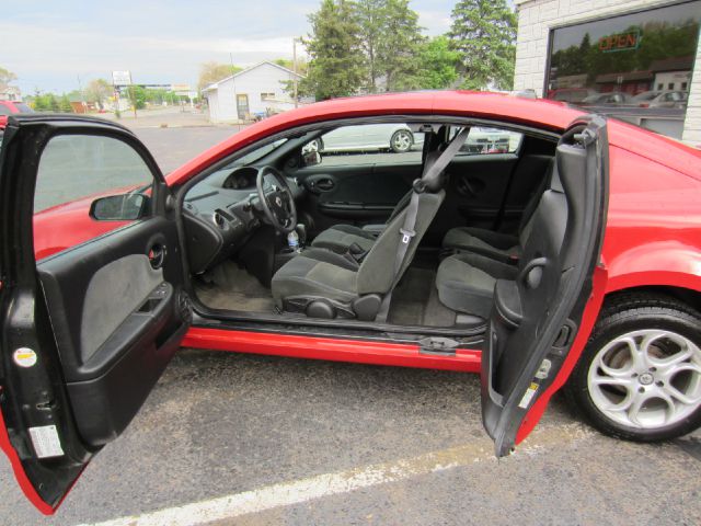 2005 Saturn Ion R/T 7pass