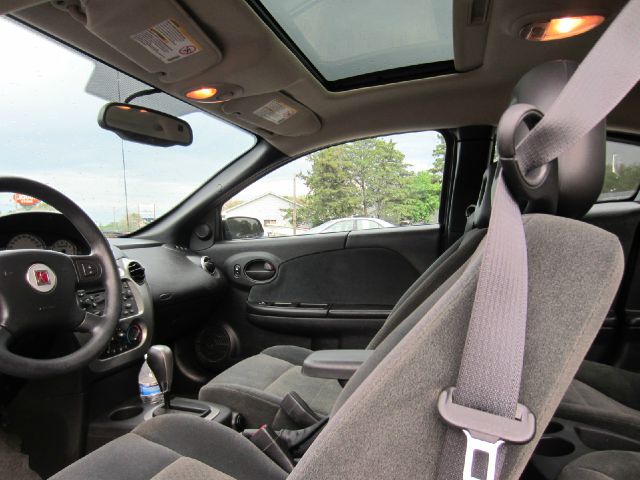 2005 Saturn Ion R/T 7pass