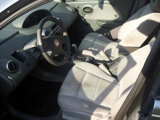 2006 Saturn Ion V6 4WD Limited