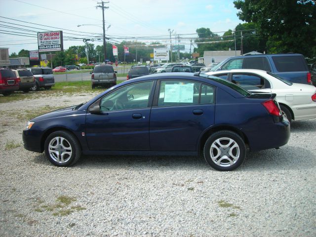 2007 Saturn Ion SLE - ONE Owner Clean Carfax