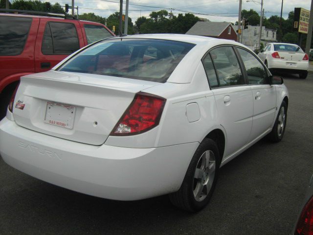 2007 Saturn Ion 4dr Quad Cab 140 WB