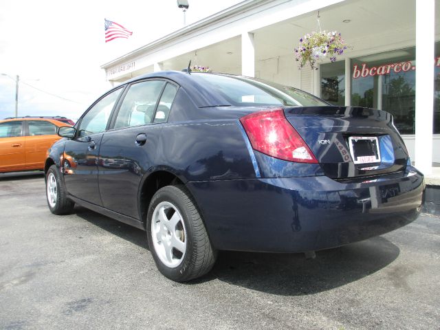 2007 Saturn Ion SLE - ONE Owner Clean Carfax