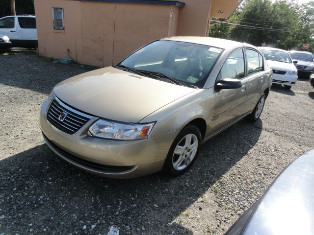 2007 Saturn Ion SLE - ONE Owner Clean Carfax