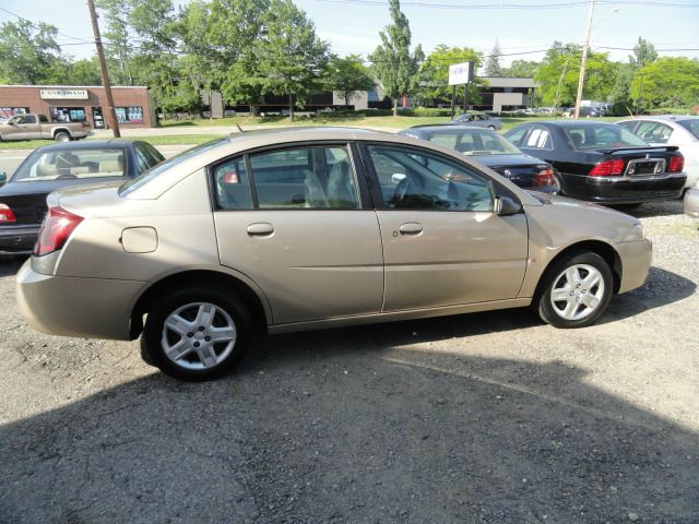 2007 Saturn Ion SLE - ONE Owner Clean Carfax