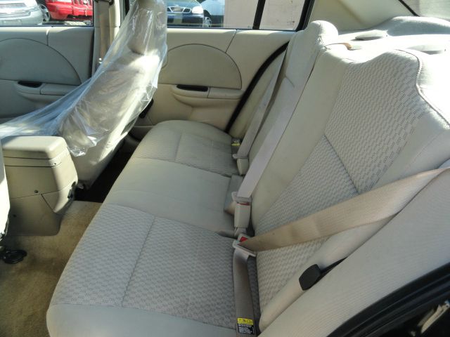 2007 Saturn Ion SLE - ONE Owner Clean Carfax