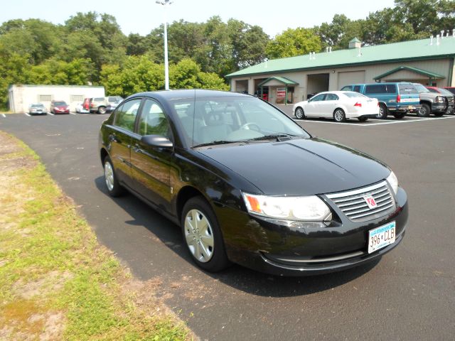 2007 Saturn Ion SLE - ONE Owner Clean Carfax