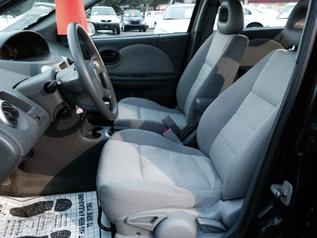 2007 Saturn Ion SLE - ONE Owner Clean Carfax