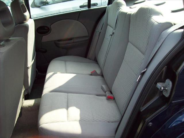 2007 Saturn Ion SLE Ext. Cab 4dr 4x4