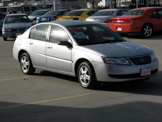 2007 Saturn Ion SLE - ONE Owner Clean Carfax