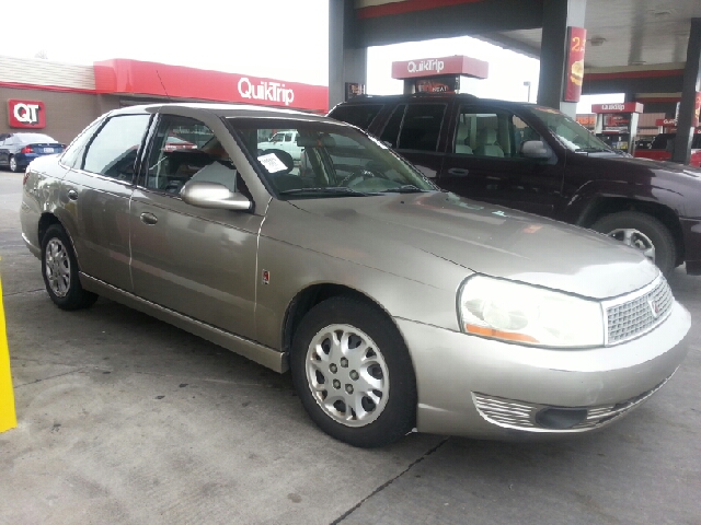 2003 Saturn L-Series Sedan 2WD Eddie Bauer