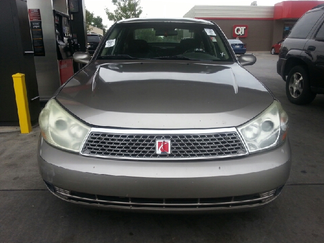 2003 Saturn L-Series Sedan 2WD Eddie Bauer