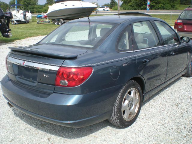2004 Saturn L300 2