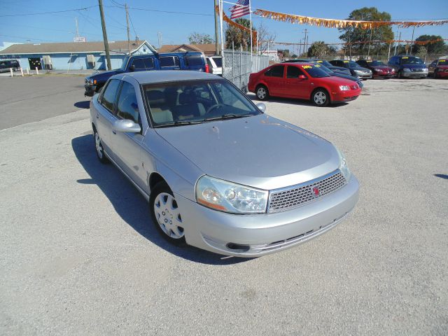 2004 Saturn L300 W/leather