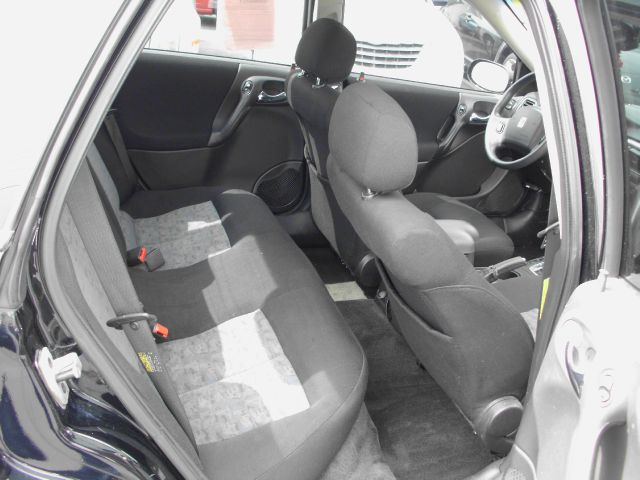 2004 Saturn L300 R/T Coupe