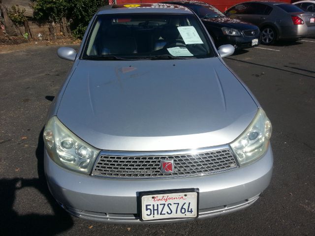 2004 Saturn L300 2