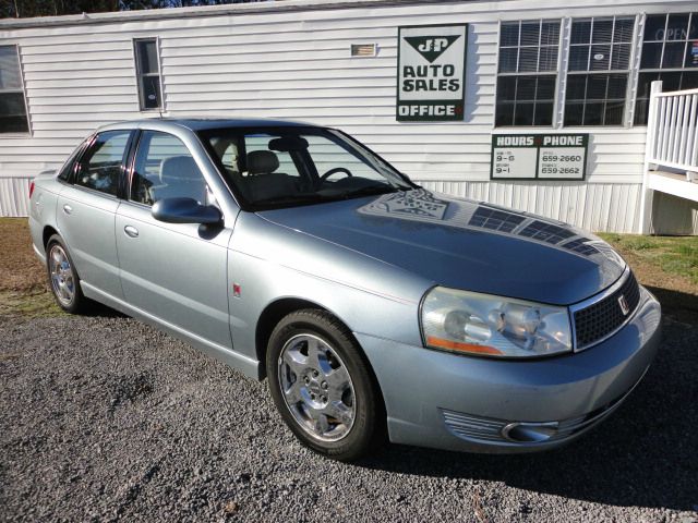2004 Saturn L300 2