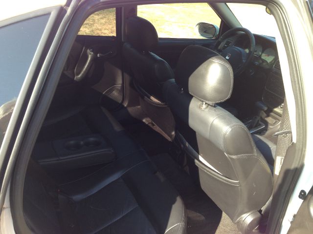 2014 Saturn L300 Laranie