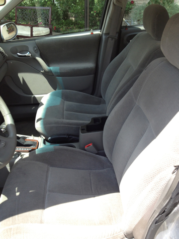 2000 Saturn L Series Unknown