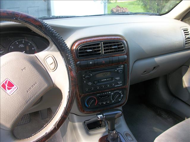 2000 Saturn L Series Unknown