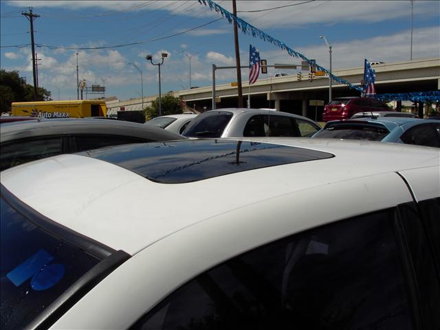 2000 Saturn L Series Unknown