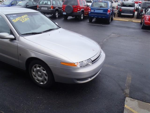 2000 Saturn L Series Unknown
