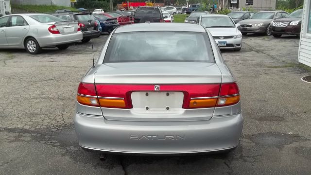 2000 Saturn L Series Unknown