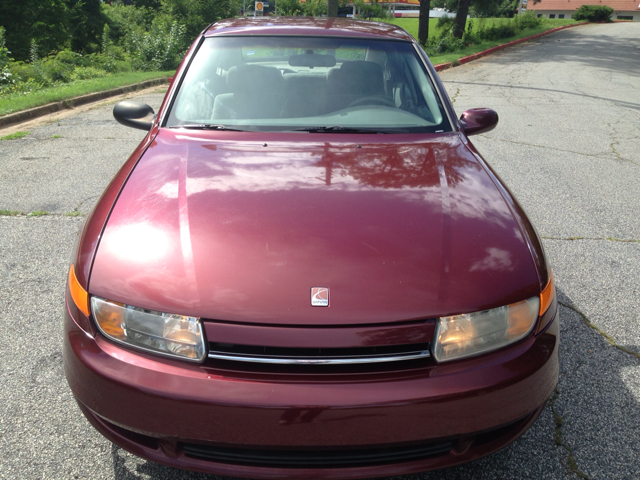 2001 Saturn L Series Blk Ext With Silver Trin