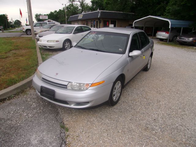 2001 Saturn L Series GX 460 Sport Utility 4D