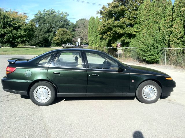 2001 Saturn L Series Unknown