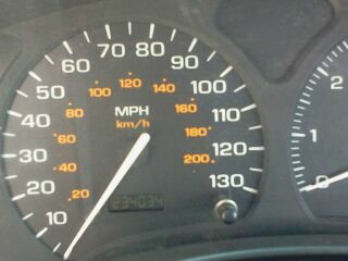 2001 Saturn L Series Unknown