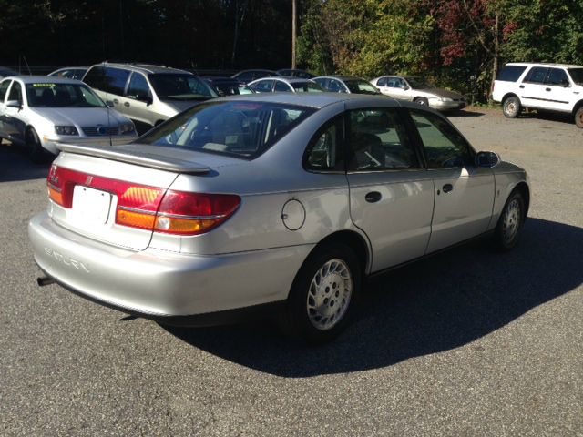 2002 Saturn L Series Unknown
