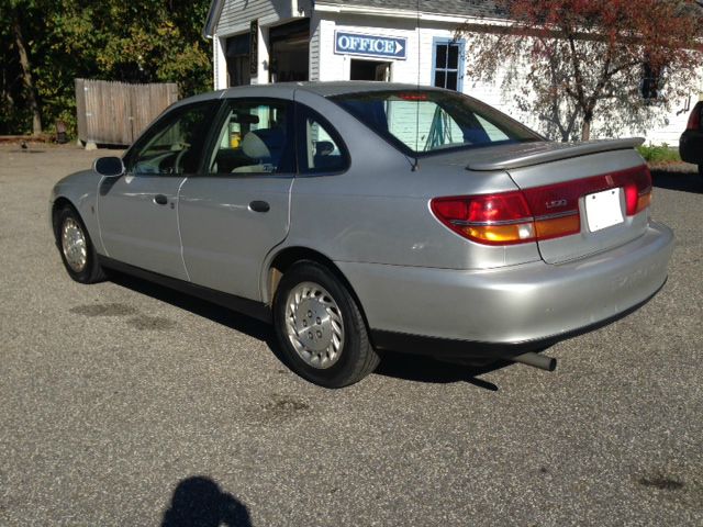 2002 Saturn L Series Unknown