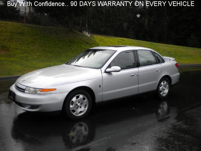 2002 Saturn L Series 2WD Eddie Bauer