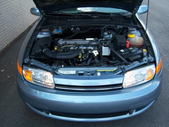 2002 Saturn L Series 2WD Eddie Bauer