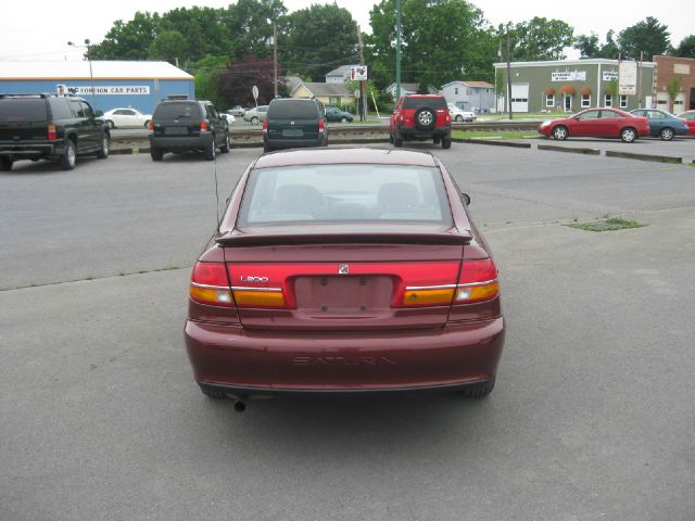 2002 Saturn L Series Unknown