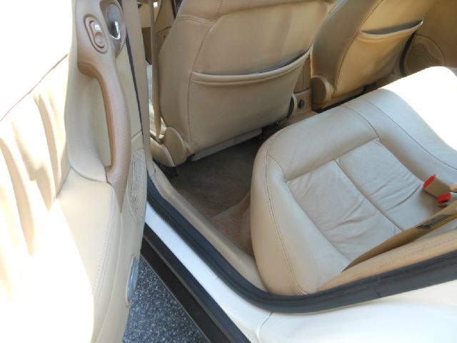 2002 Saturn L Series 1999 SUV Luxury