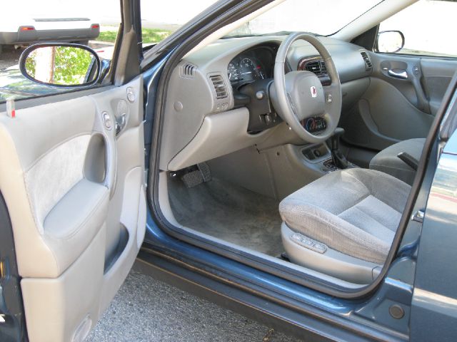 2002 Saturn L Series Unknown