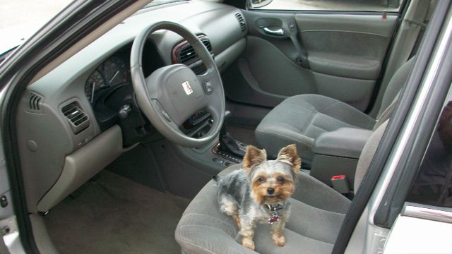 2002 Saturn L Series Lariat/ SUN ROOF