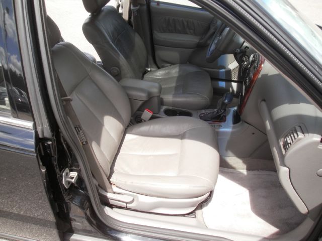 2002 Saturn L Series Unknown