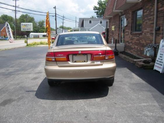 2002 Saturn L Series 3.5