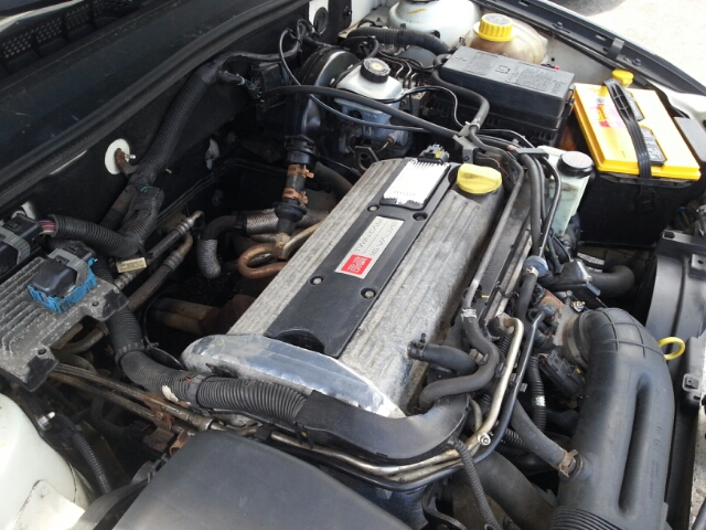 2002 Saturn L Series 2WD Eddie Bauer