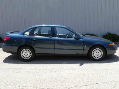 2002 Saturn L Series Unknown