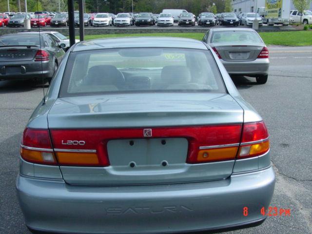 2002 Saturn L Series Unknown