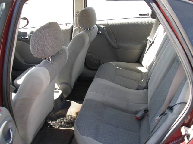 2002 Saturn L Series ES 330 Sedan 4D