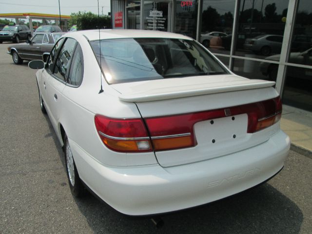 2002 Saturn L Series Unknown