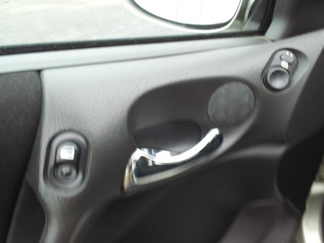 2003 Saturn L Series UP S 5DR AWD