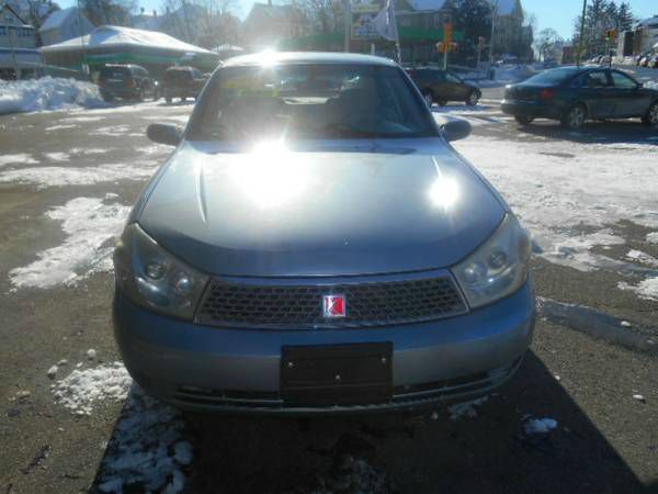 2003 Saturn L Series 2WD Eddie Bauer