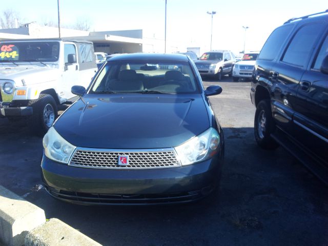 2003 Saturn L Series 2WD Eddie Bauer