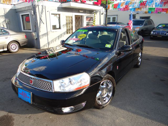 2003 Saturn L Series 2WD Eddie Bauer