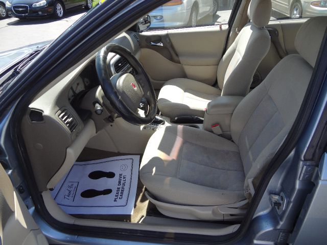 2003 Saturn L Series 2WD Eddie Bauer